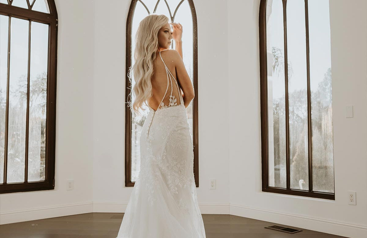 Stella York Trunk Show. Desktop Image