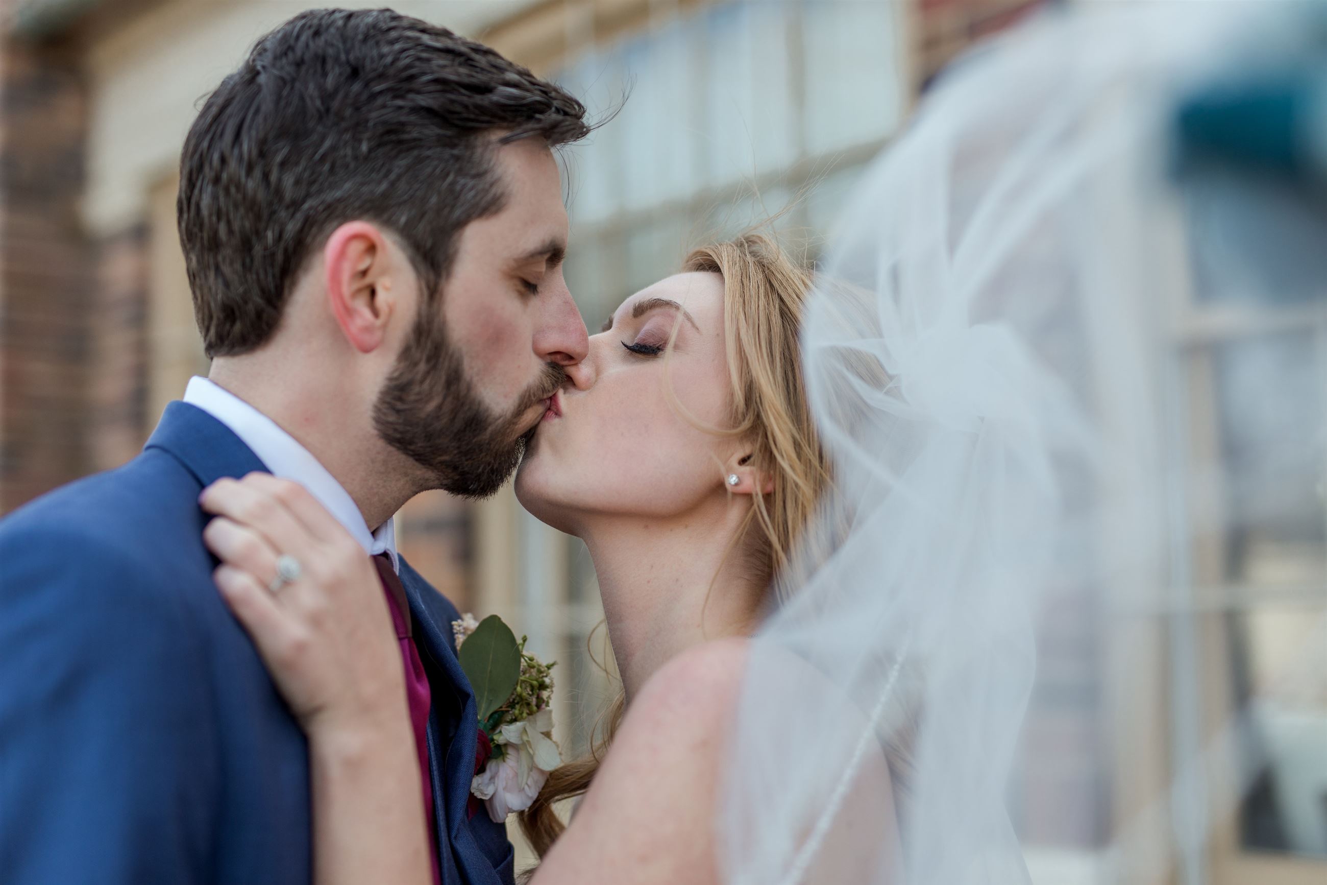 Allyson & Austin. Desktop Image